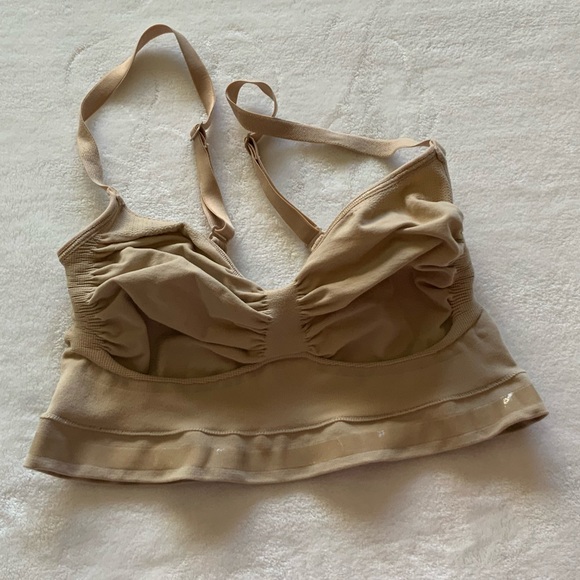 Skims Sculpting Bralette - Picture 7 of 8